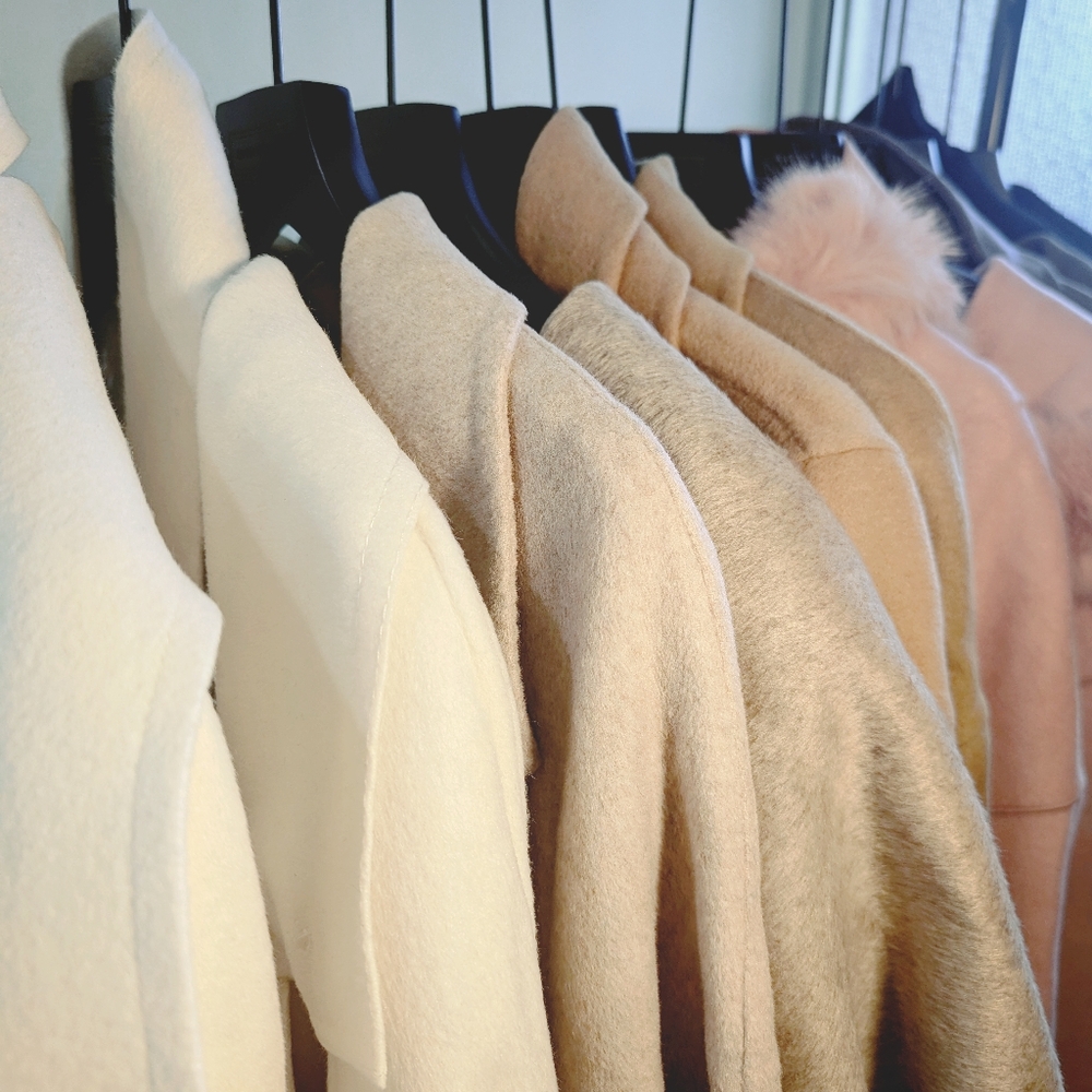 🎀 Winter Coat 🎀 white wrapped coat with belt - Picture 11 of 13